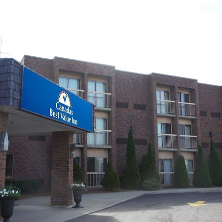 Canadas Best Value Inn Велланд Екстер'єр фото